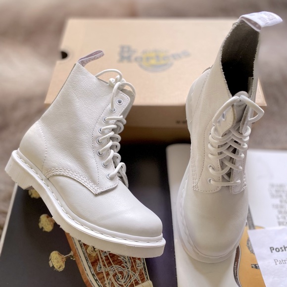 Dr. Martens 1460 Pascal Mono Combat Boot - Picture 7 of 13